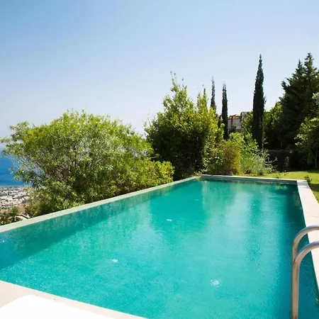 Vilă Stunning Sea View & Private Garden In *
