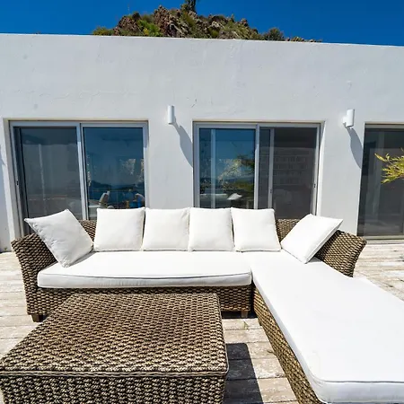 Stunning Sea View & Private Garden In *
