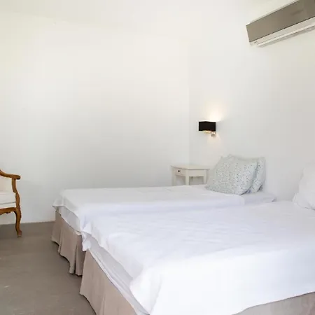 Stunning Sea View & Private Garden In Vila *